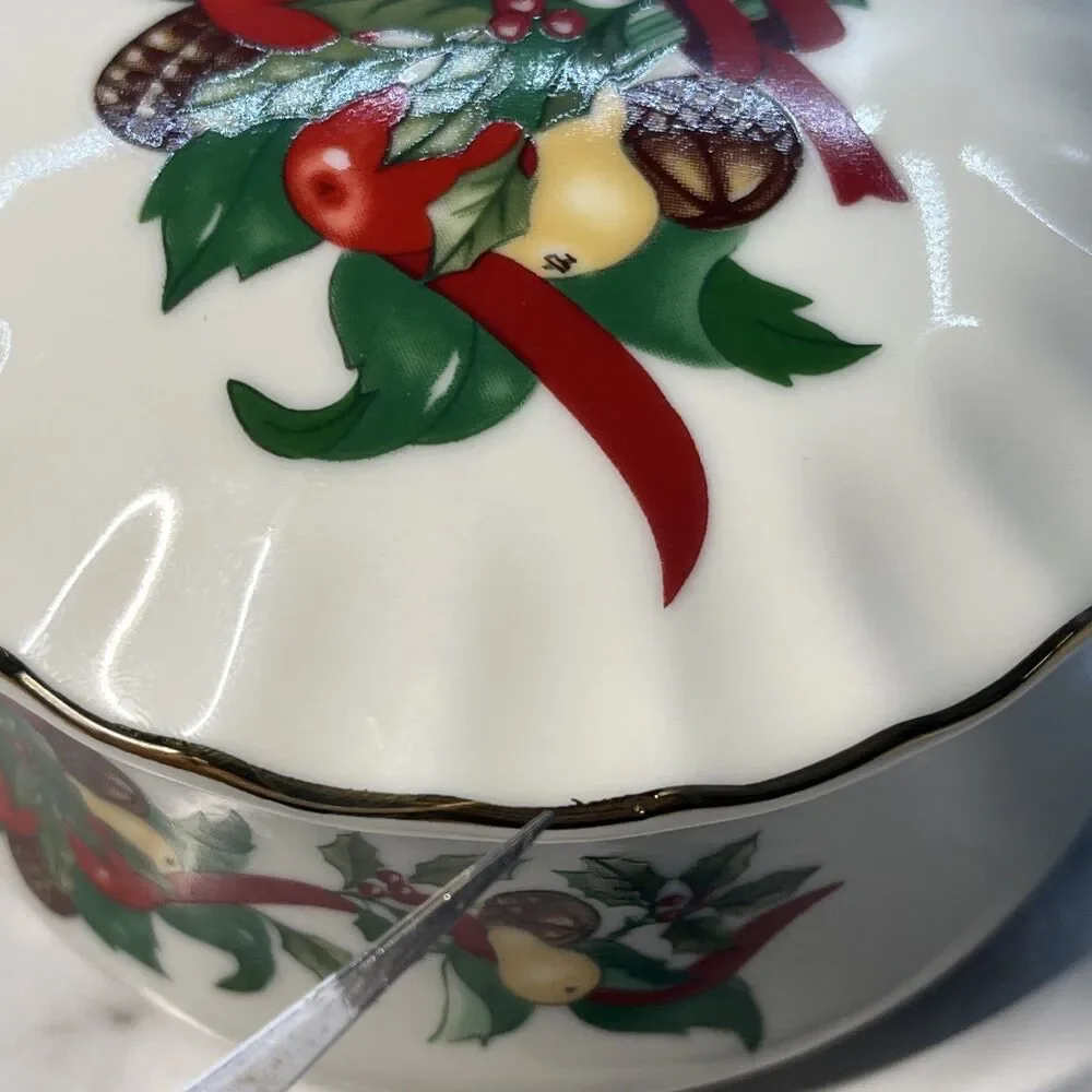Vintage Heritage House Melodies Christmas Silent Night Music Trinket Box Holiday
